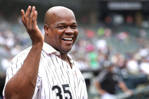 Iowa ‘Field of Dreams’ site purchased by group helmed by Hall of Famer Frank Thomas