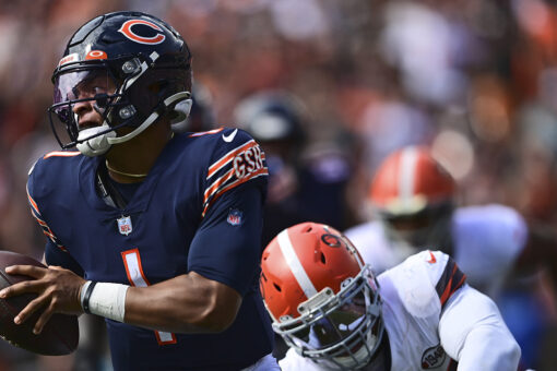 Bears starting quarterback situation for Week 4 a game-time decision, coach says