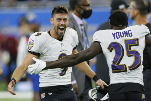 Ravens’ record-setting Tucker embraces the spotlight