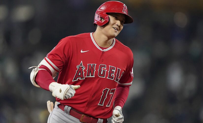 Mariners lose to Angels 7-3 as playoff drought continues