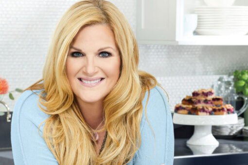 Trisha Yearwood teases recipes featured in upcoming cookbook, shares how testing dishes on Garth Brooks went