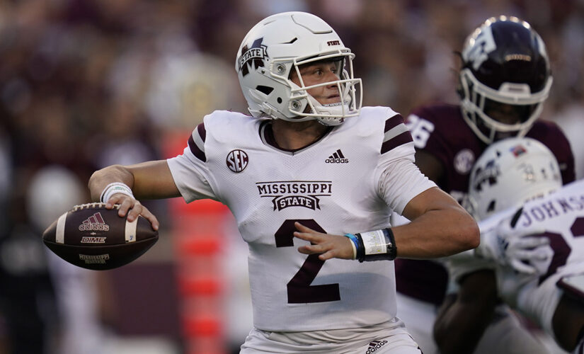 Rogers leads Mississippi State to 26-22 win over No. 15 A&M