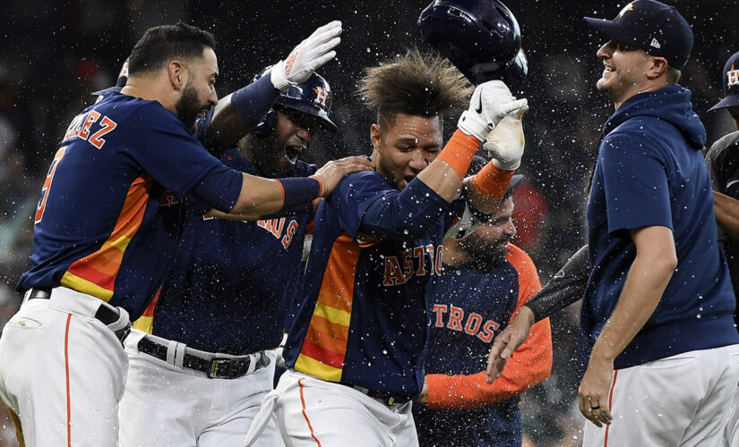 Turner, Gurriel win batting titles in boom-and-bust season