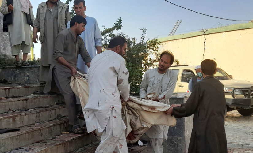 Explosion in Shiite mosque in Afghanistan kills at least 7