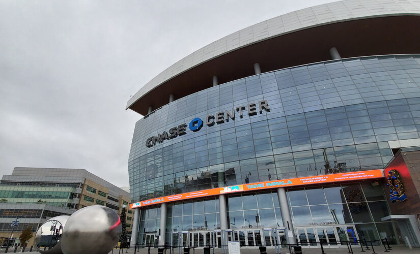 Phish fan dies after falling from upper level at Chase Center