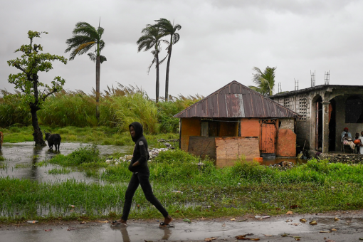 Haiti gang kidnaps US missionary group, including children