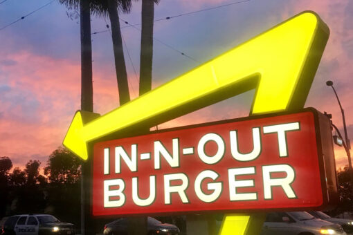 Twitter erupts with support for In-N-Out after company refuses to enforce vaccine mandate: ‘#DoNotComply’