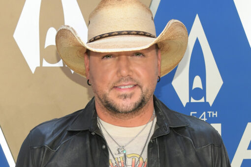 Jason Aldean’s tour bus crashes in West Virginia ahead of show