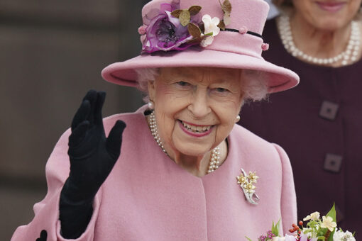 Queen Elizabeth on climate change: HM appears to criticize global inaction in off-mic comments