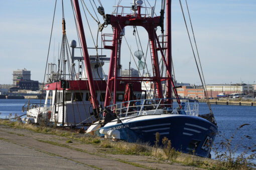 Britain issues 48-hour deadline in France fishing dispute