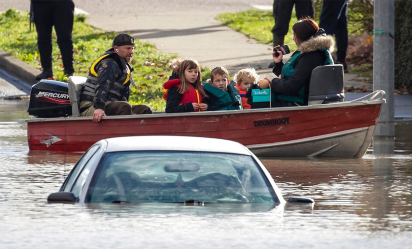 Canada mudslides caused by heavy rains kills at least 1