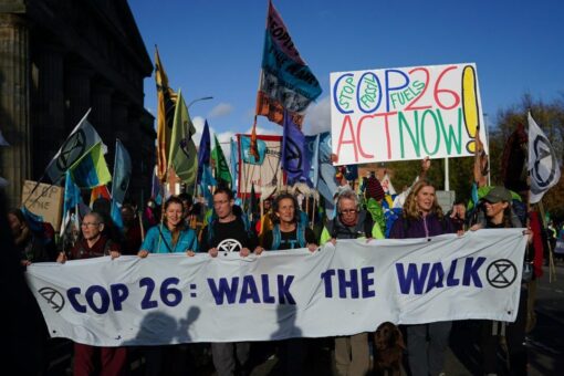 World leaders look toward drastic cuts in emissions with UN climate conference underway