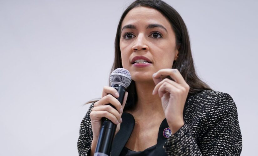 AOC, other House Dems press NYC prosecutors on &apos;excessive bail&apos; for prisoners