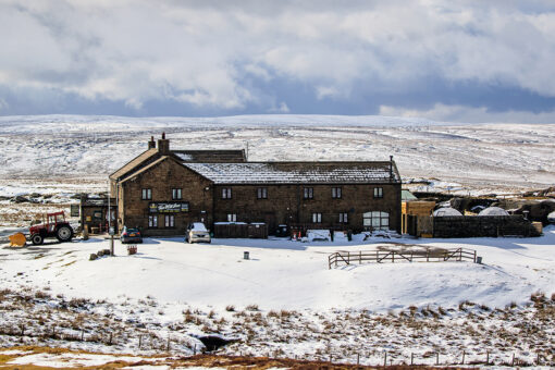 Snowstorm strands 61 in pub in Yorkshire, England, for third night, ‘plenty of beer available’