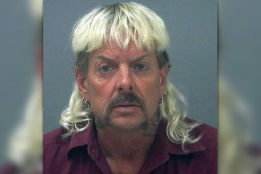 &apos;Tiger King&apos; star Joe Exotic transferred to federal medical center for cancer treatment