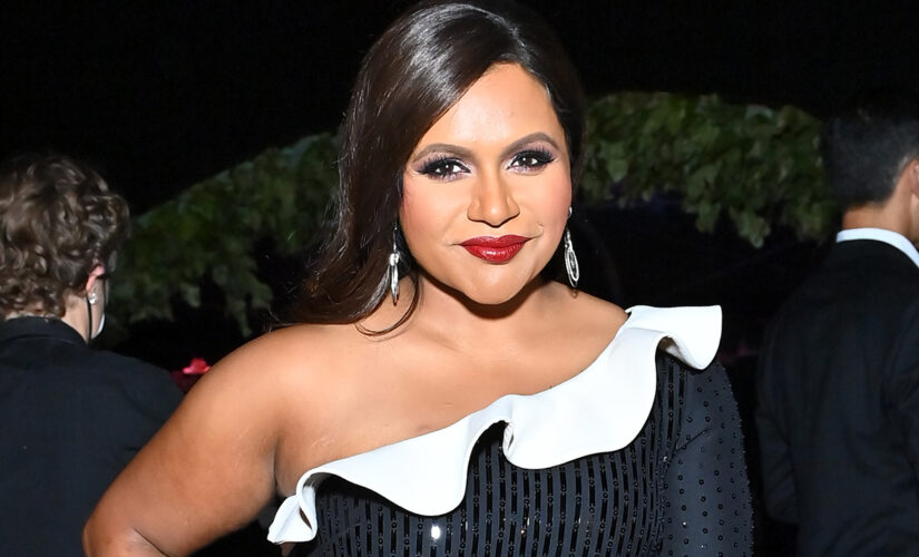 Mindy Kaling enjoys Thanksgiving with ultra-rare photo of kids during beach outing: ‘What I&apos;m grateful for&apos;