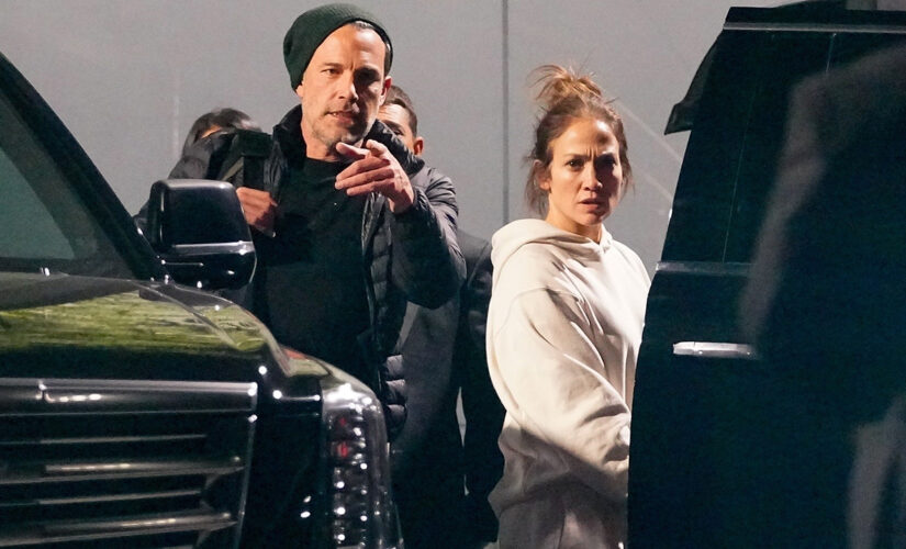 Jennifer Lopez, Ben Affleck return to LA ahead of Thanksgiving