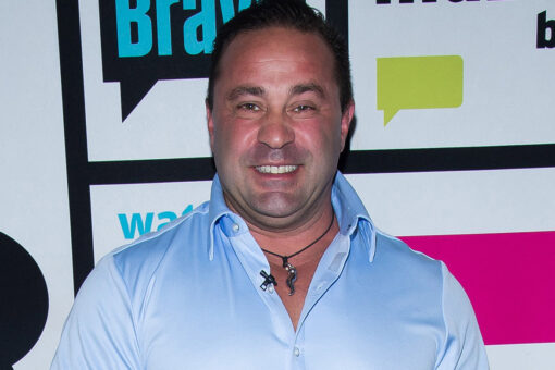 &apos;Real Housewives&apos; star Joe Giudice hires new lawyer for deportation case, wants to rejoin daughters in US