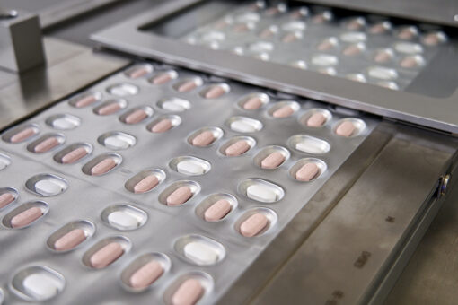 Pfizer asks US regulators to authorize experimental COVID-19 pill