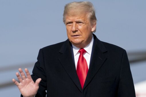Judges dubious of Trump lawyers&apos; claims in major case on Jan. 6 Committee documents: &apos;One president at a time&apos;