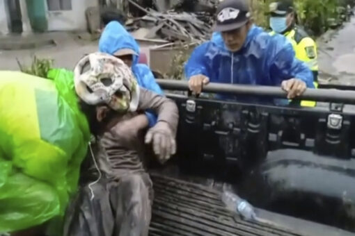Indonesia’s volcano spews ash, gas; 1 dead, dozens hurt