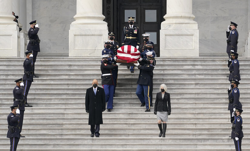 Bob Dole funeral: Kansan honored at National Cathedral, World War II Memorial