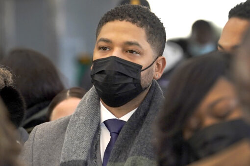 Judge orders Jussie Smollett case's full investigative report from the special prosecutor be made public