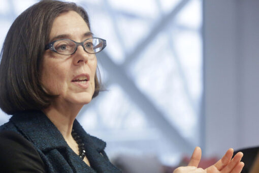 Oregon governor spotted maskless in DC despite pushing mask mandates in her own state