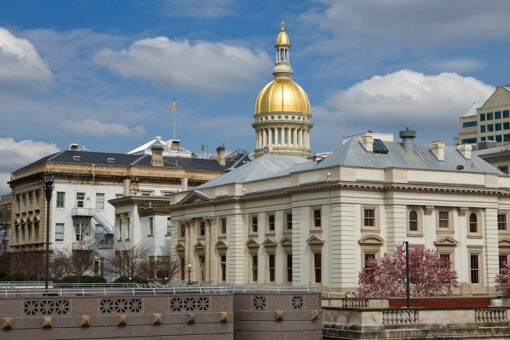NJ GOP lawmakers defy new statehouse COVID vaccine mandate, refuse to leave floor