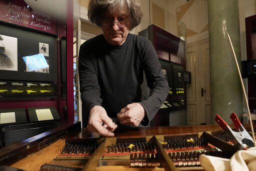 Chopin's last piano undergoes renovation by US expert