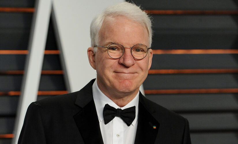 &apos;Jeopardy!&apos; invites Steve Martin on show &apos;in any capacity&apos; after star&apos;s lookalike wins tournament