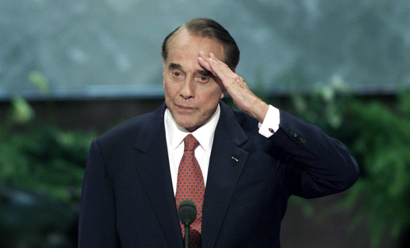 &apos;Absolute legend&apos; Bob Dole pokes fun at Democrats one last time in farewell letter