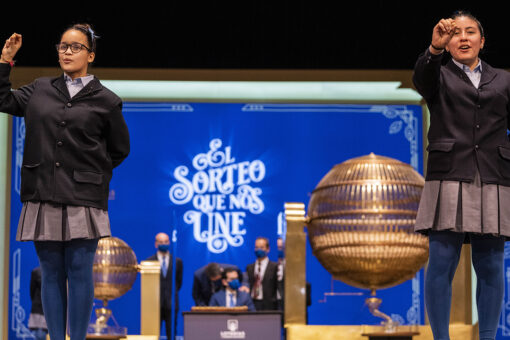 Spain's Christmas lottery brings joy amid COVID-19 pandemic
