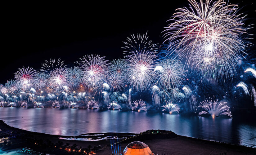 2022 New Year&apos;s celebrations around the world