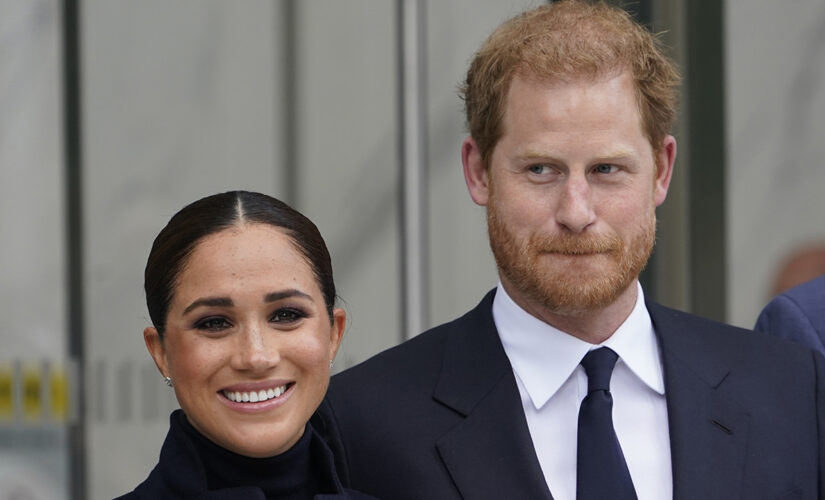 Meghan Markle, Prince Harry release holiday card featuring first photo of daughter Lilibet Diana