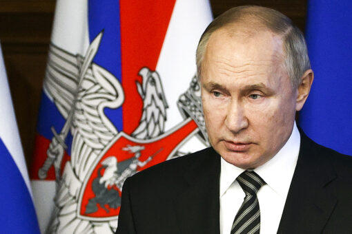 Putin blames West for tension with Ukraine, experts divided on invasion threat