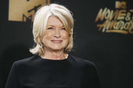 Martha Stewart confirms she is dating someone, but won&apos;t say who: &apos;I&apos;m not going to tell&apos;