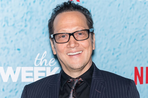 Rob Schneider praises Arizona police officers after his car breaks down: 'A huge thank you'