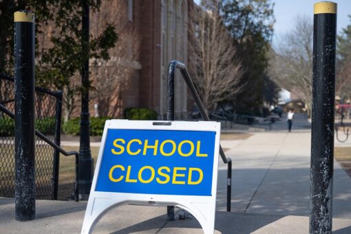 Health expert: School closures 'shouldn't even be on the table' despite omicron