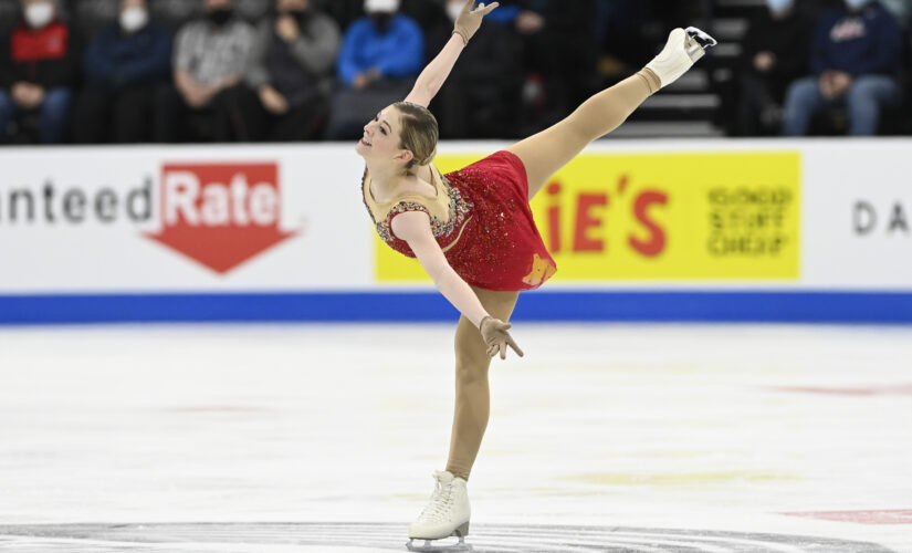 Olympian Gracie Gold skates into crowd’s hearts with comeback performance