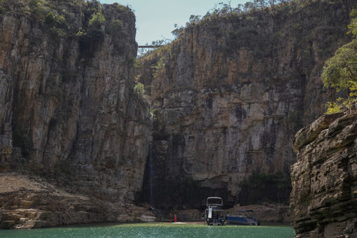 Brazil rock collapse death toll rises to 10