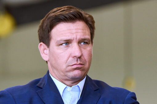 DeSantis touts &apos;freest state&apos; of Florida during appearance at New Years Eve Christian concert in Miami