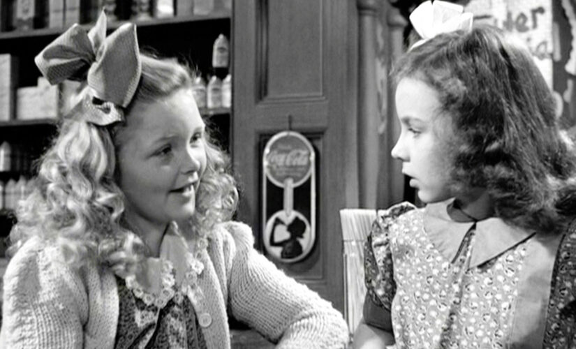 Actress Jeanine Ann Roose mourned by ‘It’s a Wonderful Life’ co-star Karolyn Grimes: &apos;A delightful woman&apos;