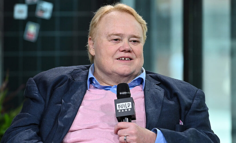 Comedian Louie Anderson dead at 68