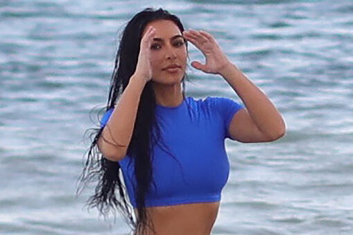 Kim Kardashian stuns in bright blue two-piece swimsuit