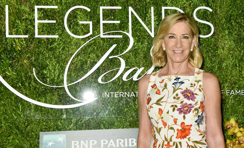 Chris Evert’s ovarian cancer diagnosis: What to know about prevention