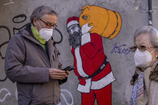 Europe tightens mask rules amid omicron variant