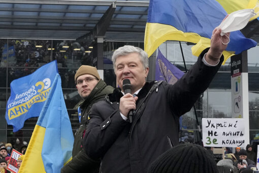 Former Ukraine president Poroshenko returns to face treason charges
