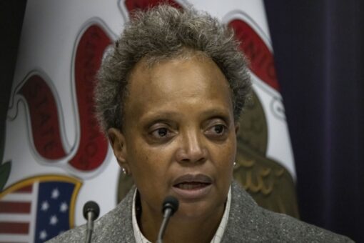 Chicago Teachers Union narrowly votes to approve new coronavirus measures allowing in-person learning