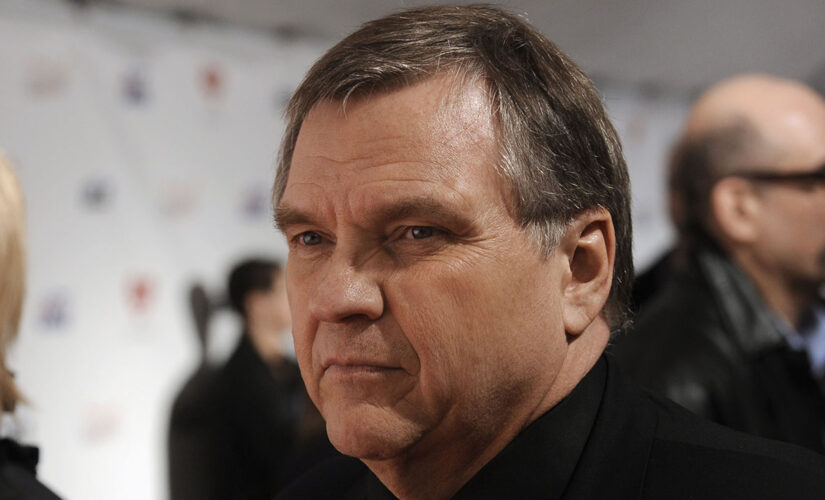 Meat Loaf mocked by left for vaccine, lockdown opposition hours after death: ‘Pandemic a**hole’